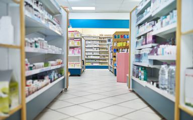 進(jìn)價(jià)0.6元的口罩賣(mài)1元,這家藥店該不該罰?